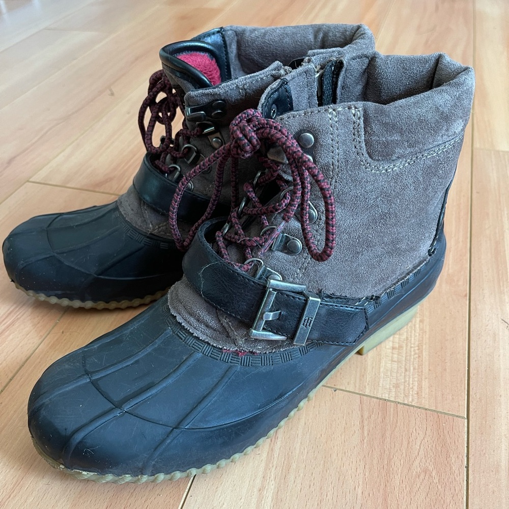 Tommy Hilfiger Duck Boots